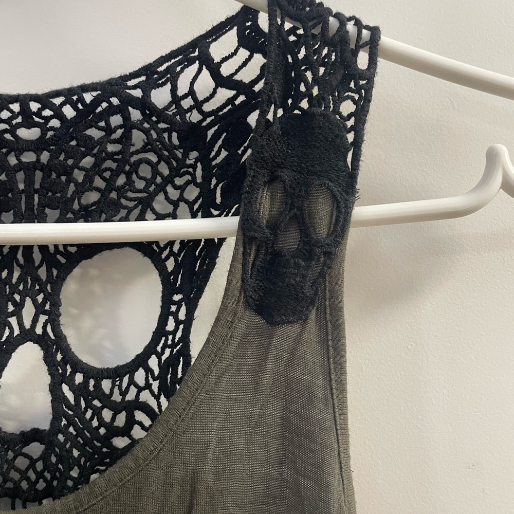 Olive Green Lace Skull Tank - Picture 2 of 7